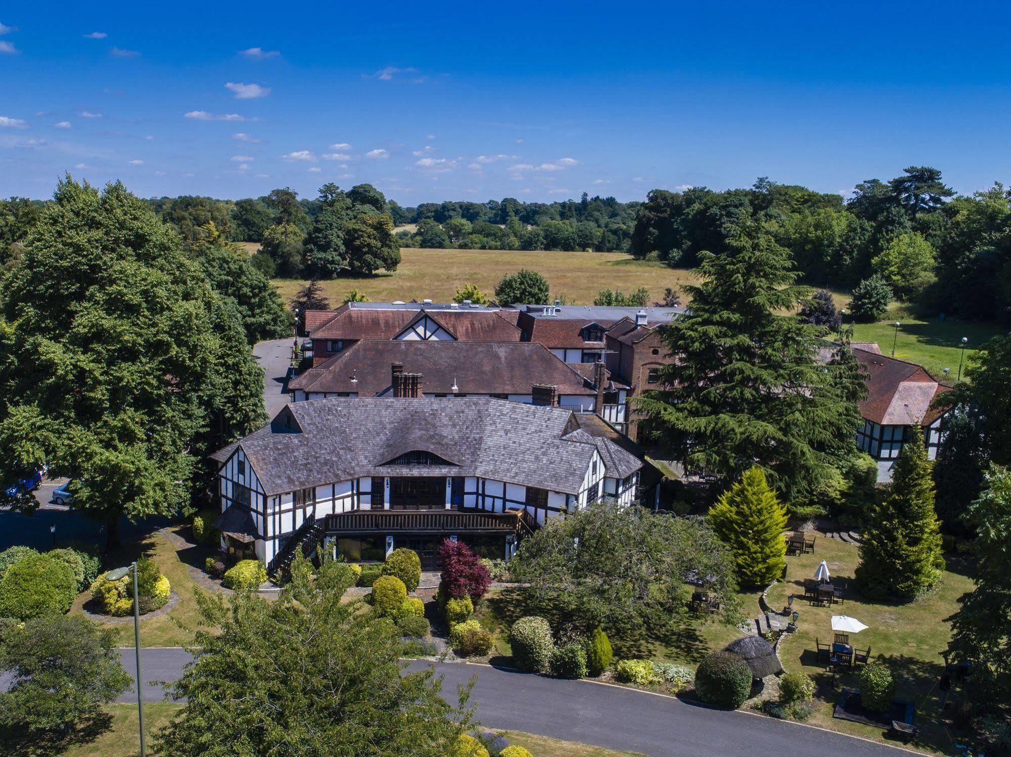 Thatchers East Horsley Dış mekan fotoğraf